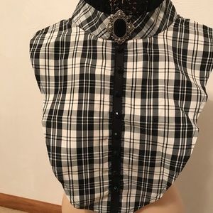 RECOLLECTIONS 2 separate pieces sold as one lot.